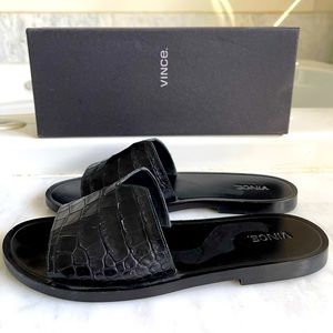 Vince  ‘Turner 2’ Black Lea Embossed Leather Slides